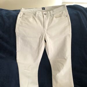 Gap White denim with frayed hem